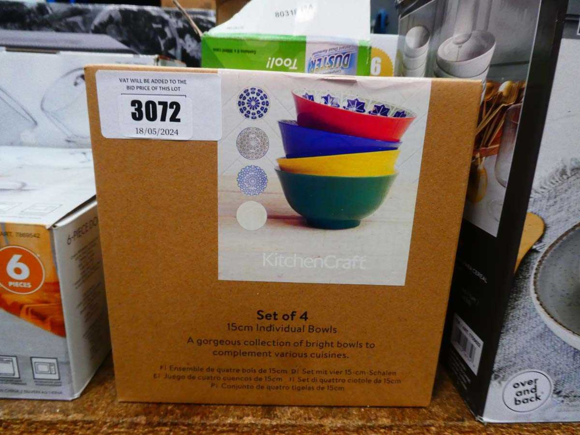 +VAT Kitchen Craft bowl set, plus box of dusters