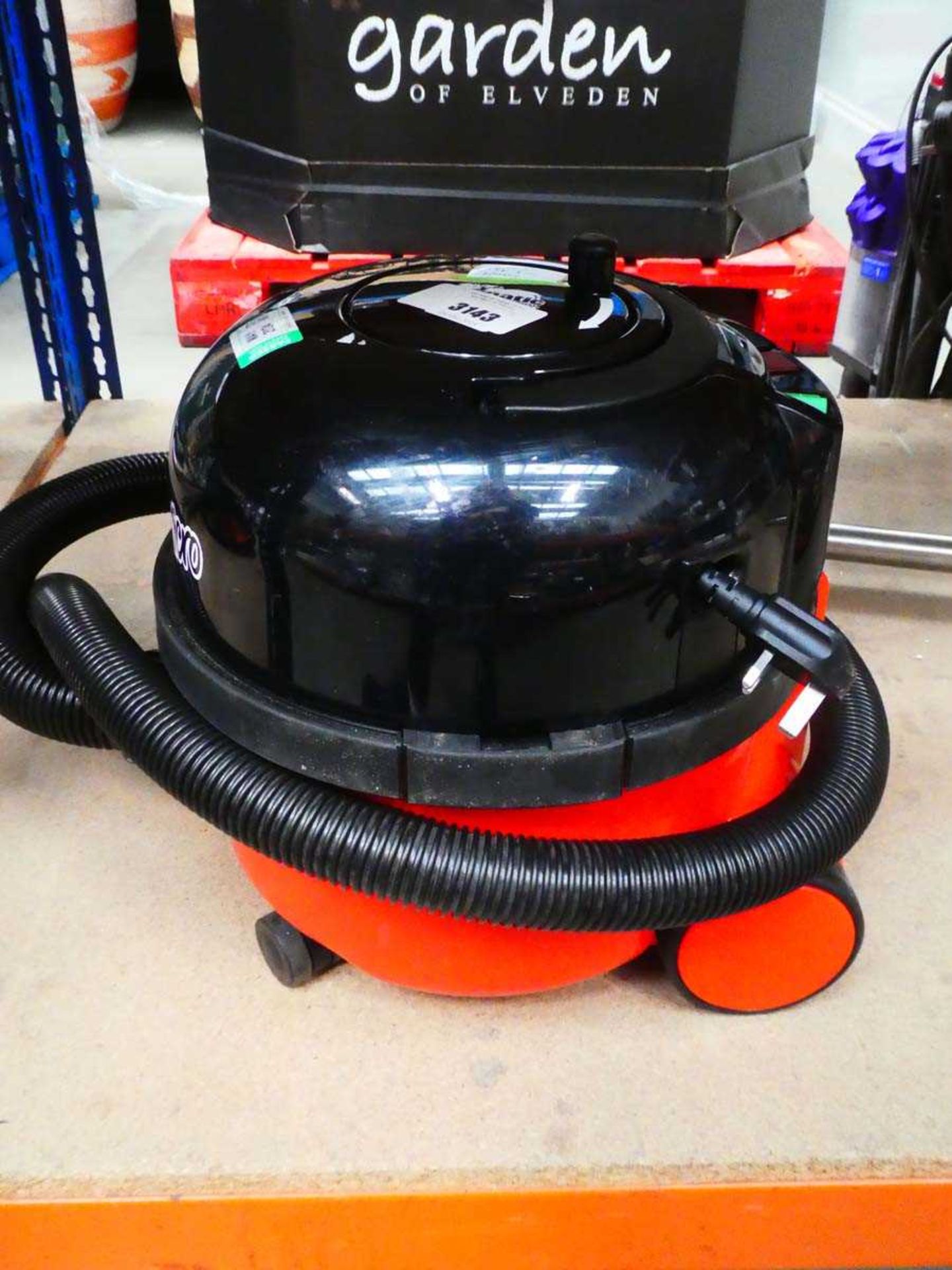 +VAT Henry micro vacuum cleaner including pipe and pole