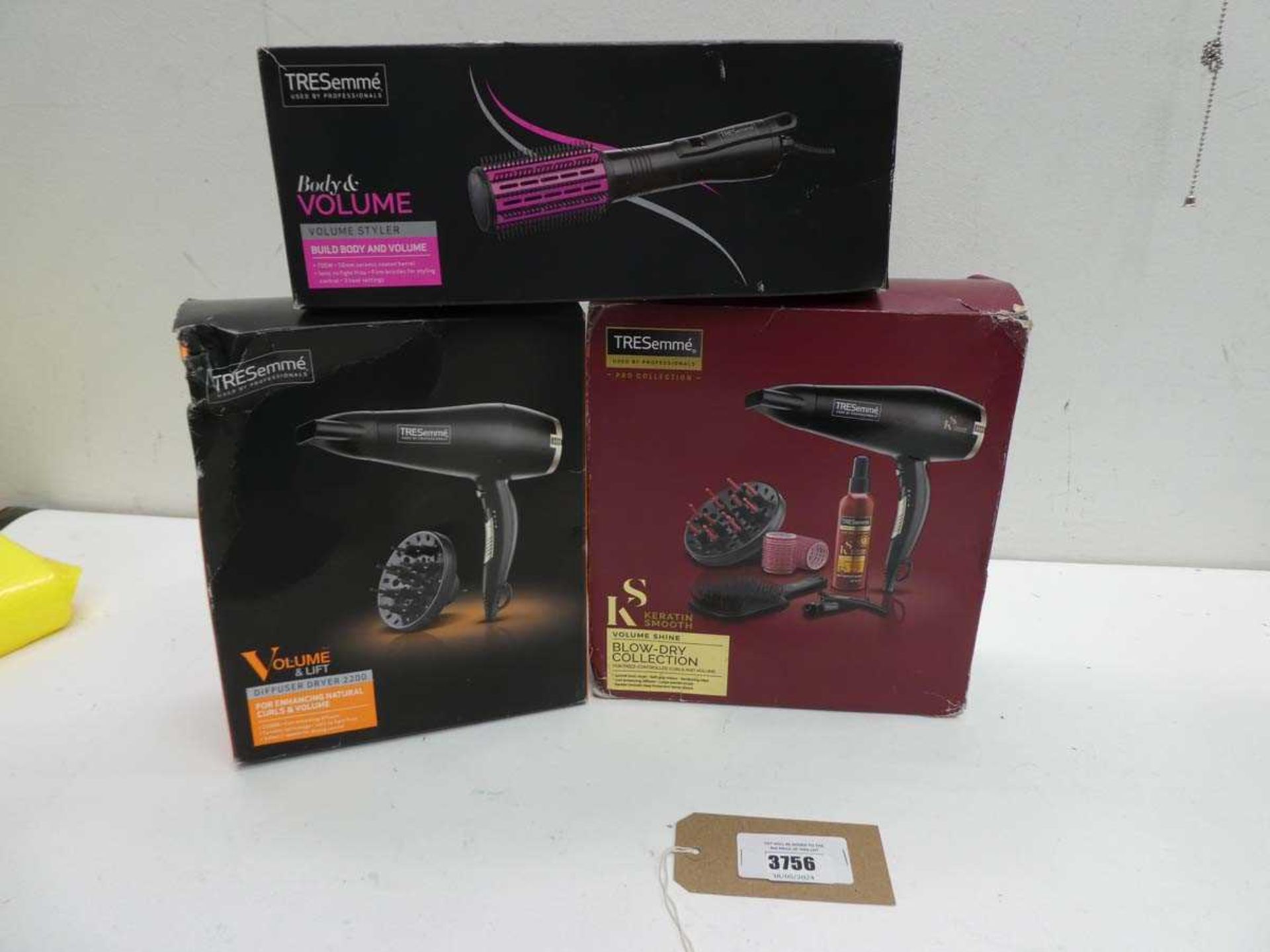 +VAT TRESemme Volume & Lift diffuser dryer 2200, TRESemme Keratin volume shine hair dryer and