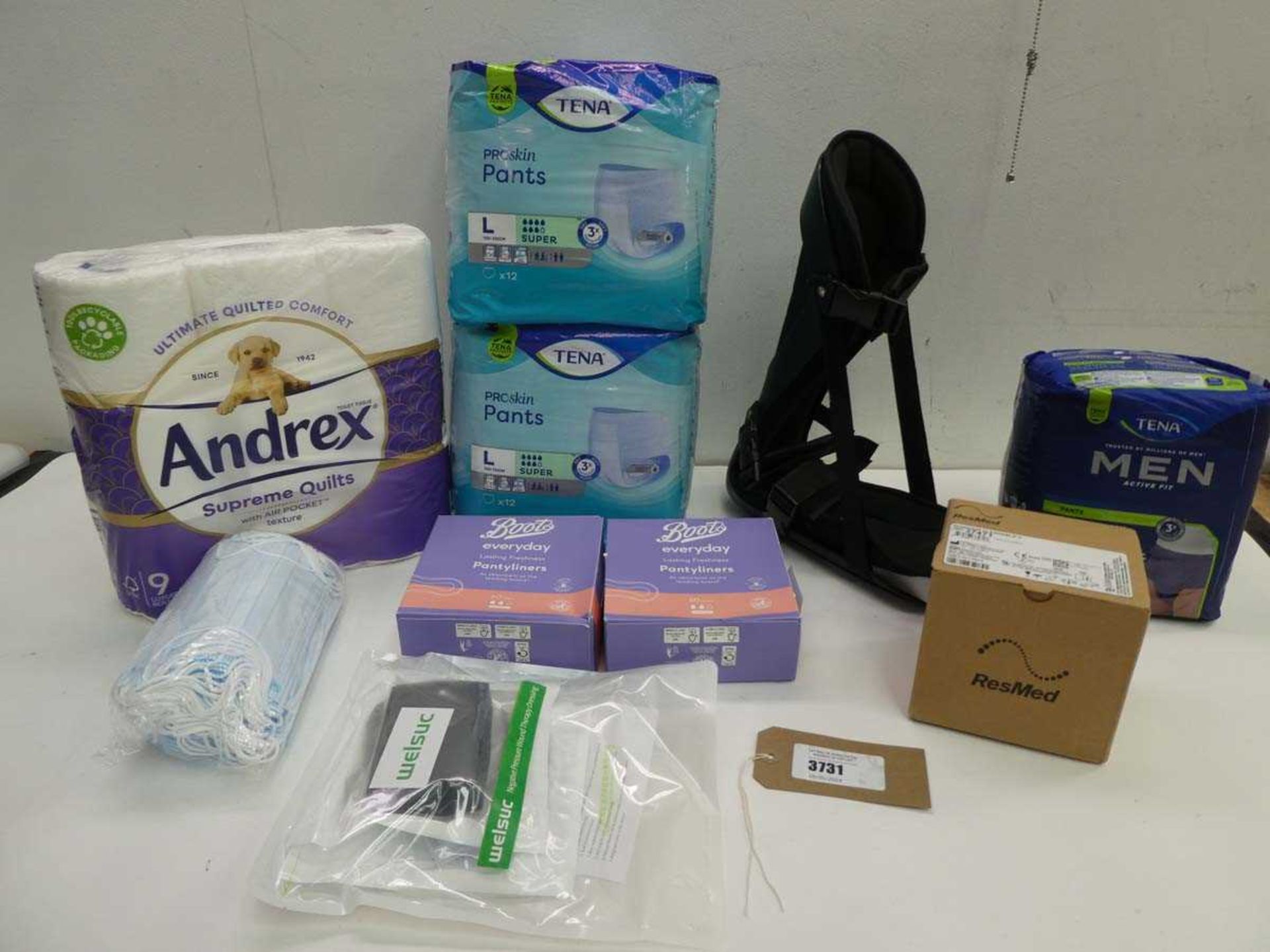 +VAT ResMed Humidair Cleanable II, Tena Proskin pants, Panty liners, face masks, Andrex toilet