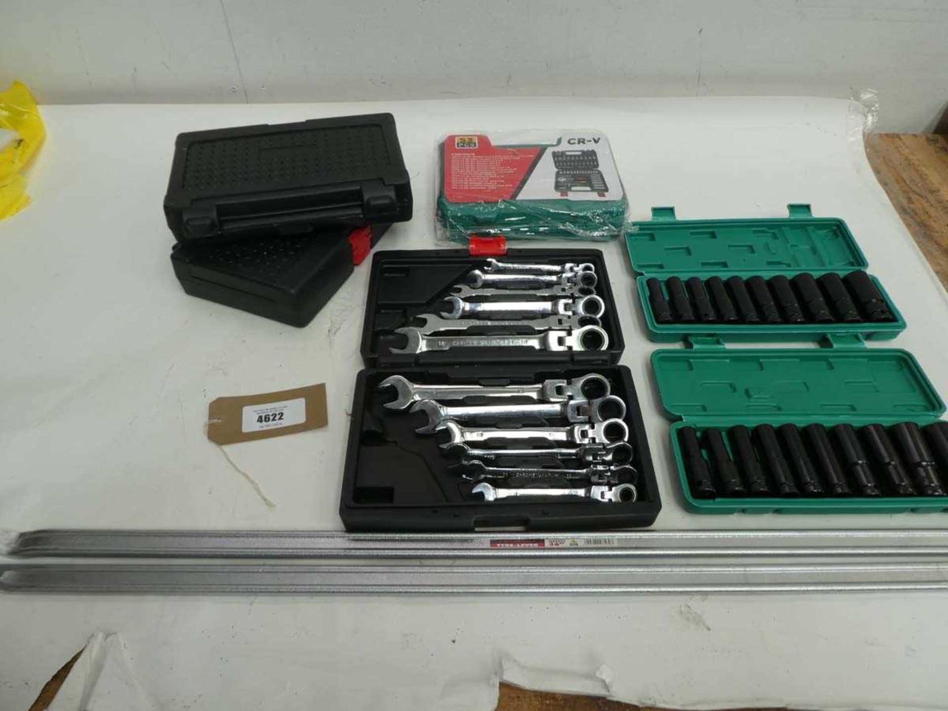 +VAT Tyre levers, 3 sockets sets and 2 O ring spanner sets