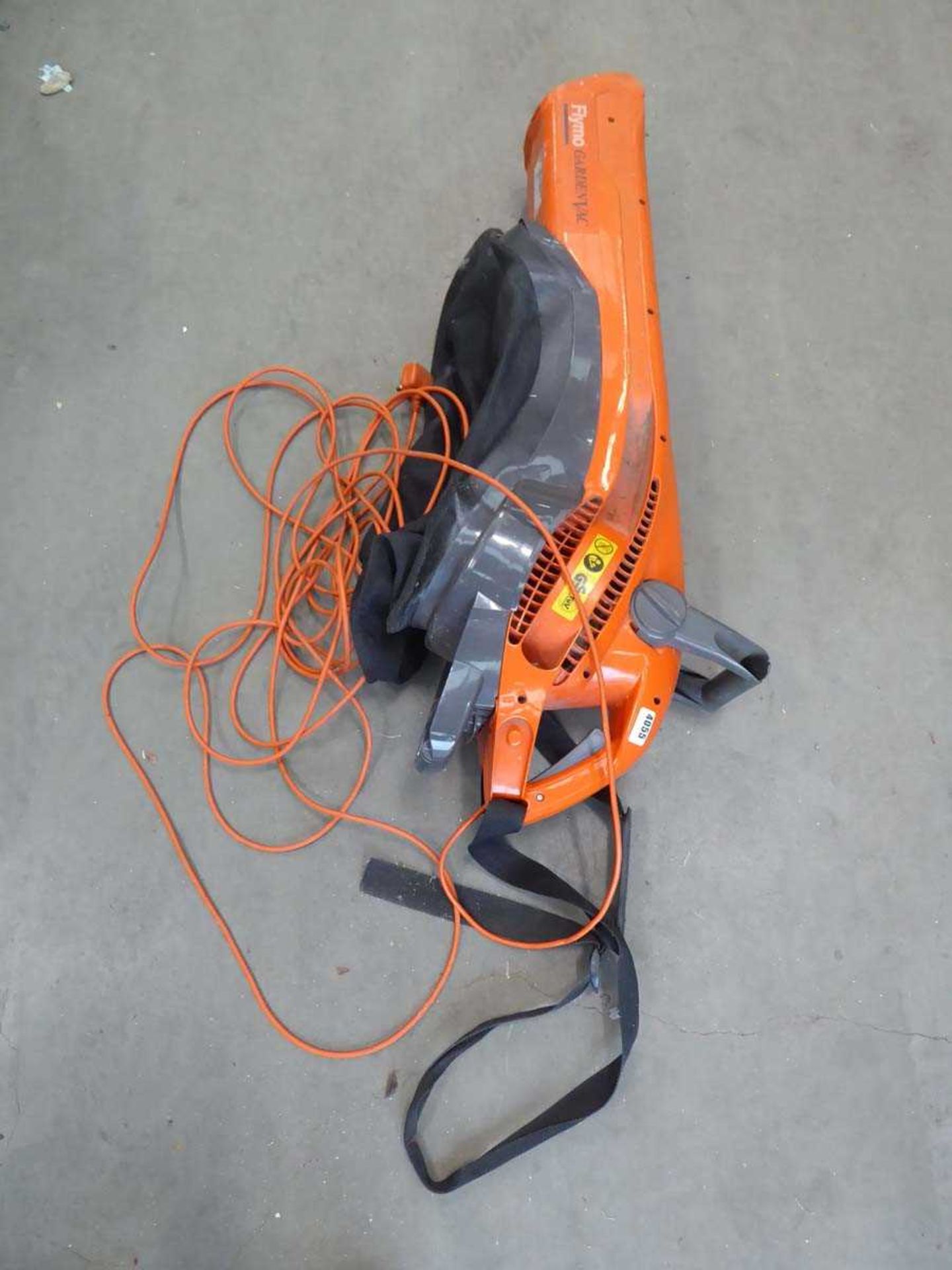 Flymo electric leaf blower