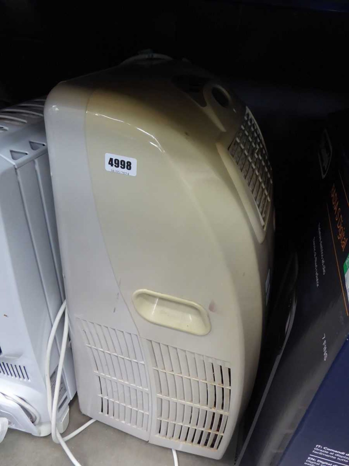 RS air conditioning unit