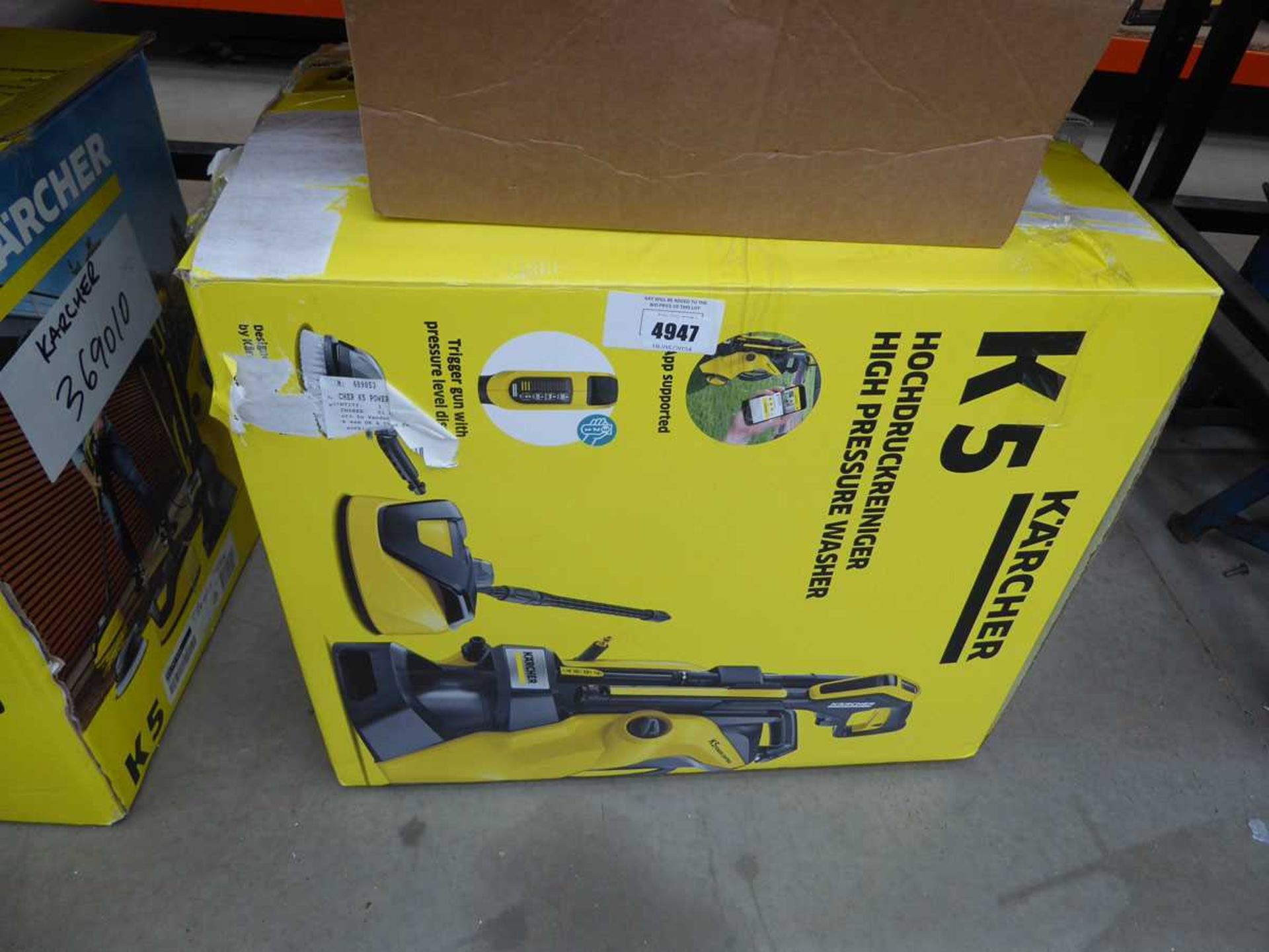 +VAT Boxed Karcher K5 electric pressure washer with patio cleaning head