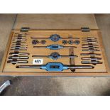 Tap and die set