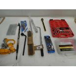 +VAT Plastic welding gun, cable cutters, Star keys, Aligning bar, files, washers, diesel injector