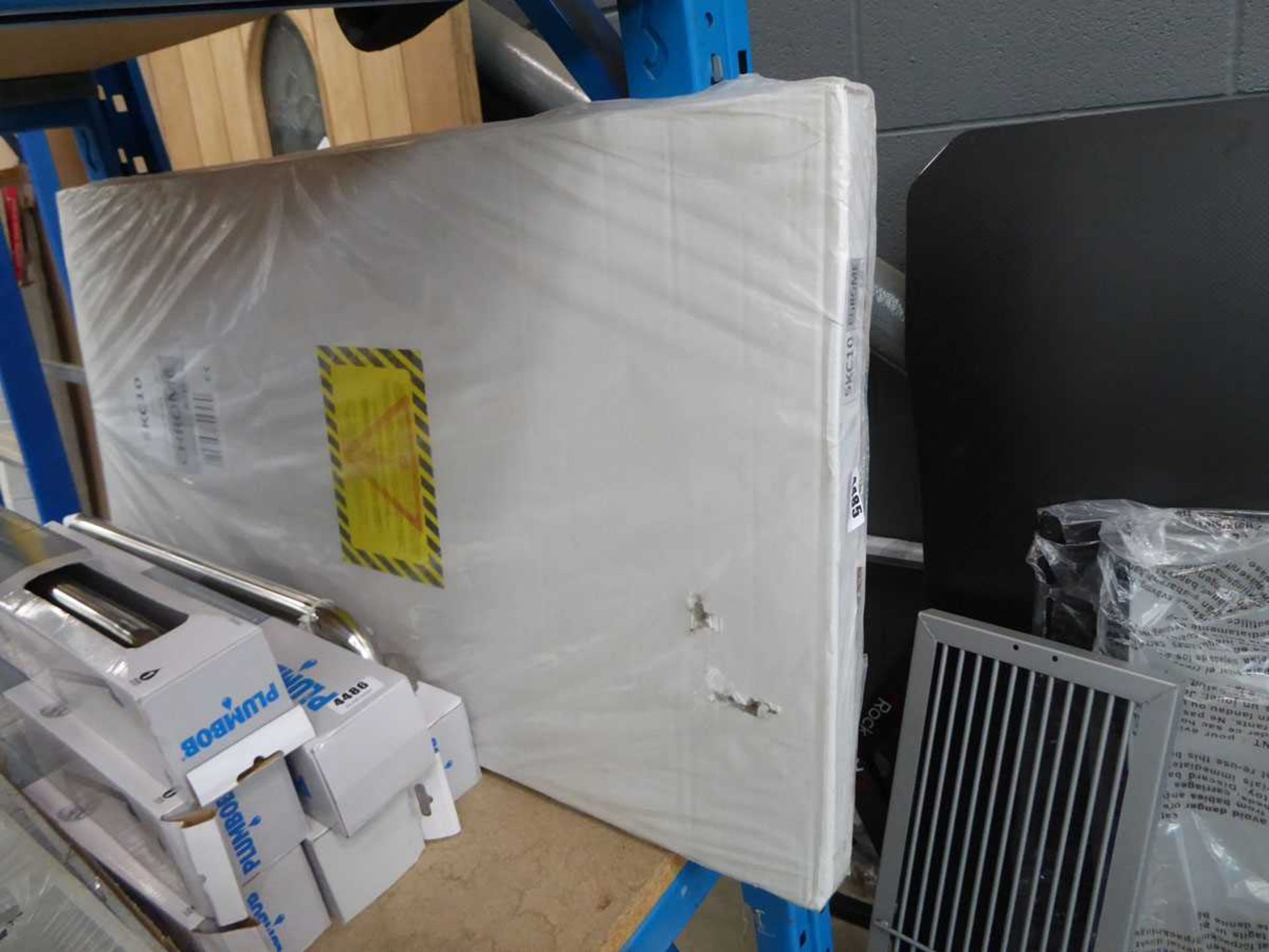 Chrome towel radiator