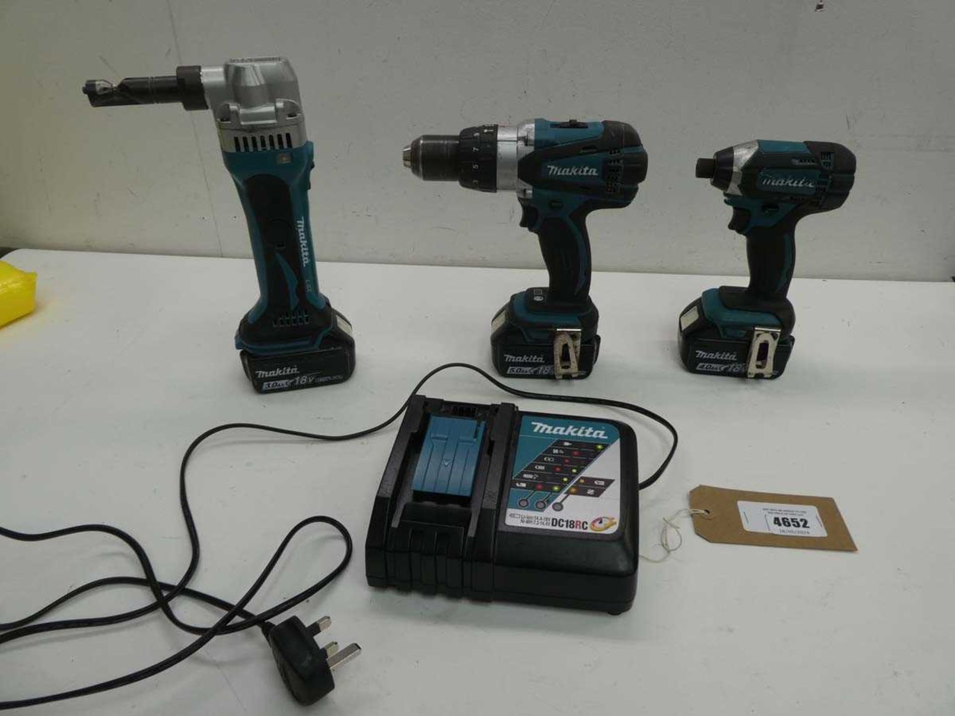 +VAT Makita battery powered Mild Steel nibbler, drill, impact drive, 3 batteries and 1 charger