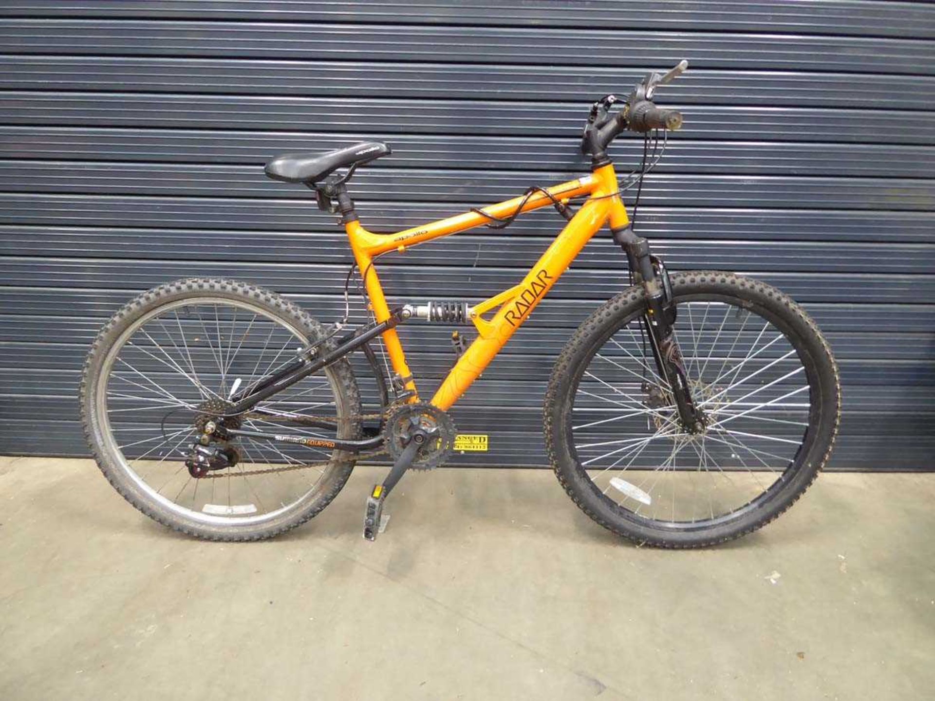 Apollo radar orange mountain bike