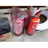 +VAT 4 x water fire extinguishers
