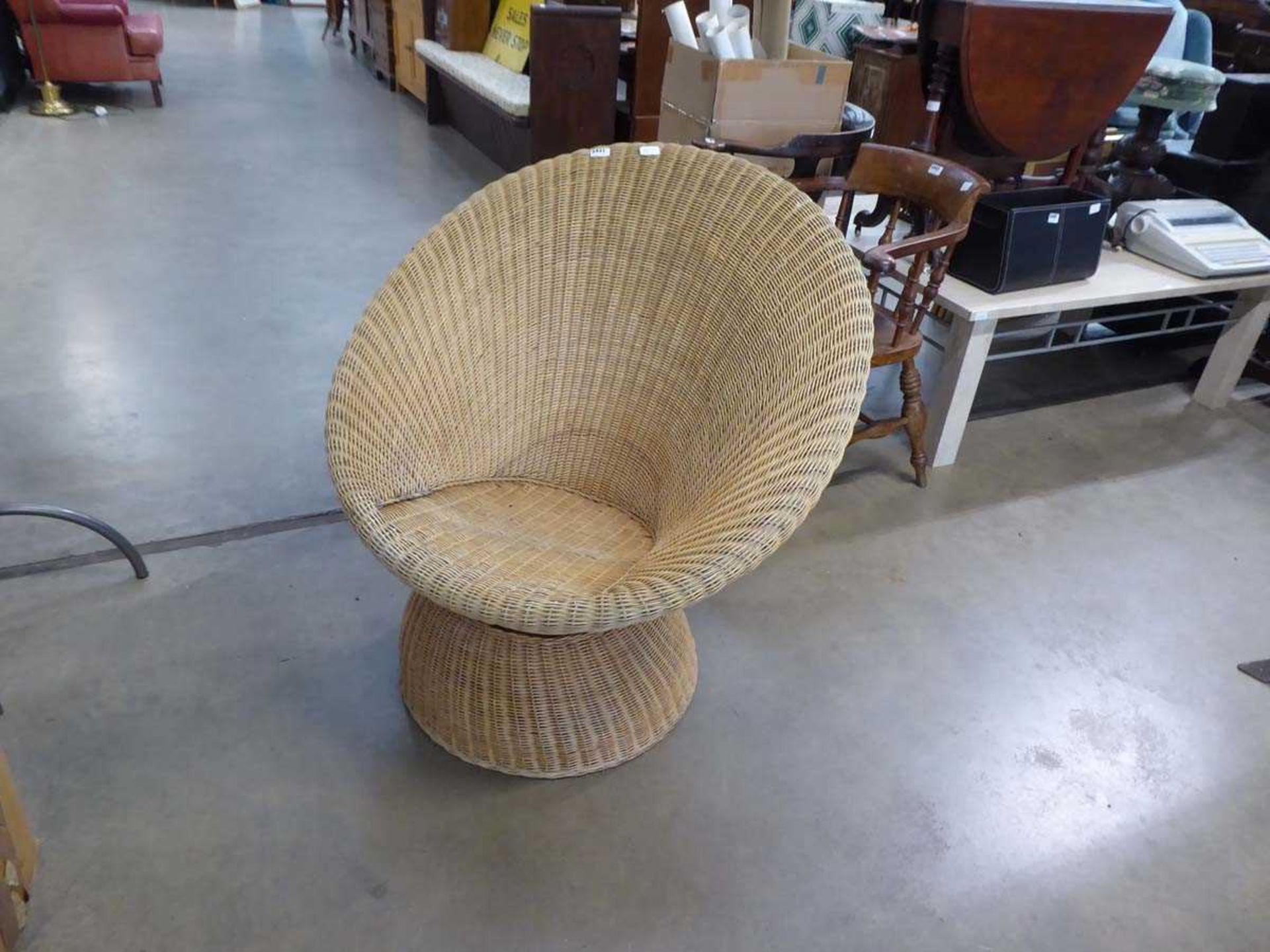 Large wicker tub chair