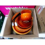 Box of Wattisfield Ware mugs, plates and saucers