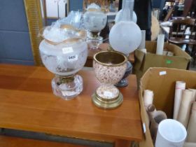 2 paraffin lamps and urn