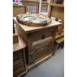 +VAT Mexican pine side cabinet