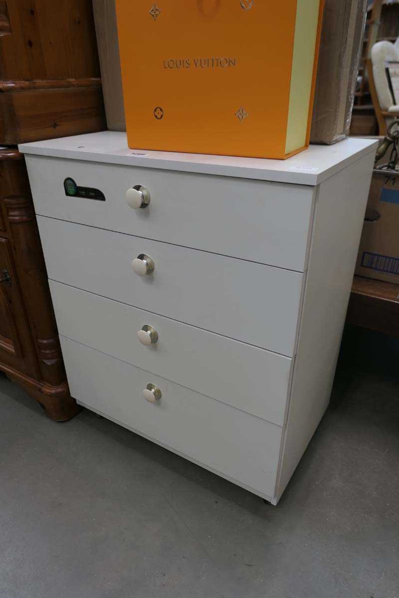 White 4 drawer chest of drawers