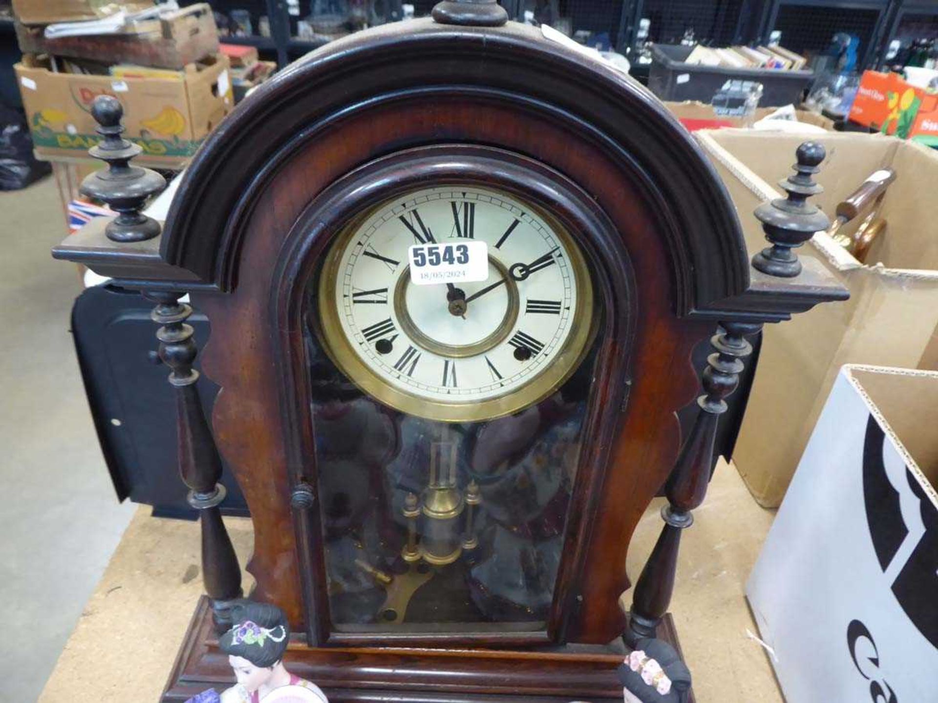 Mantle clock