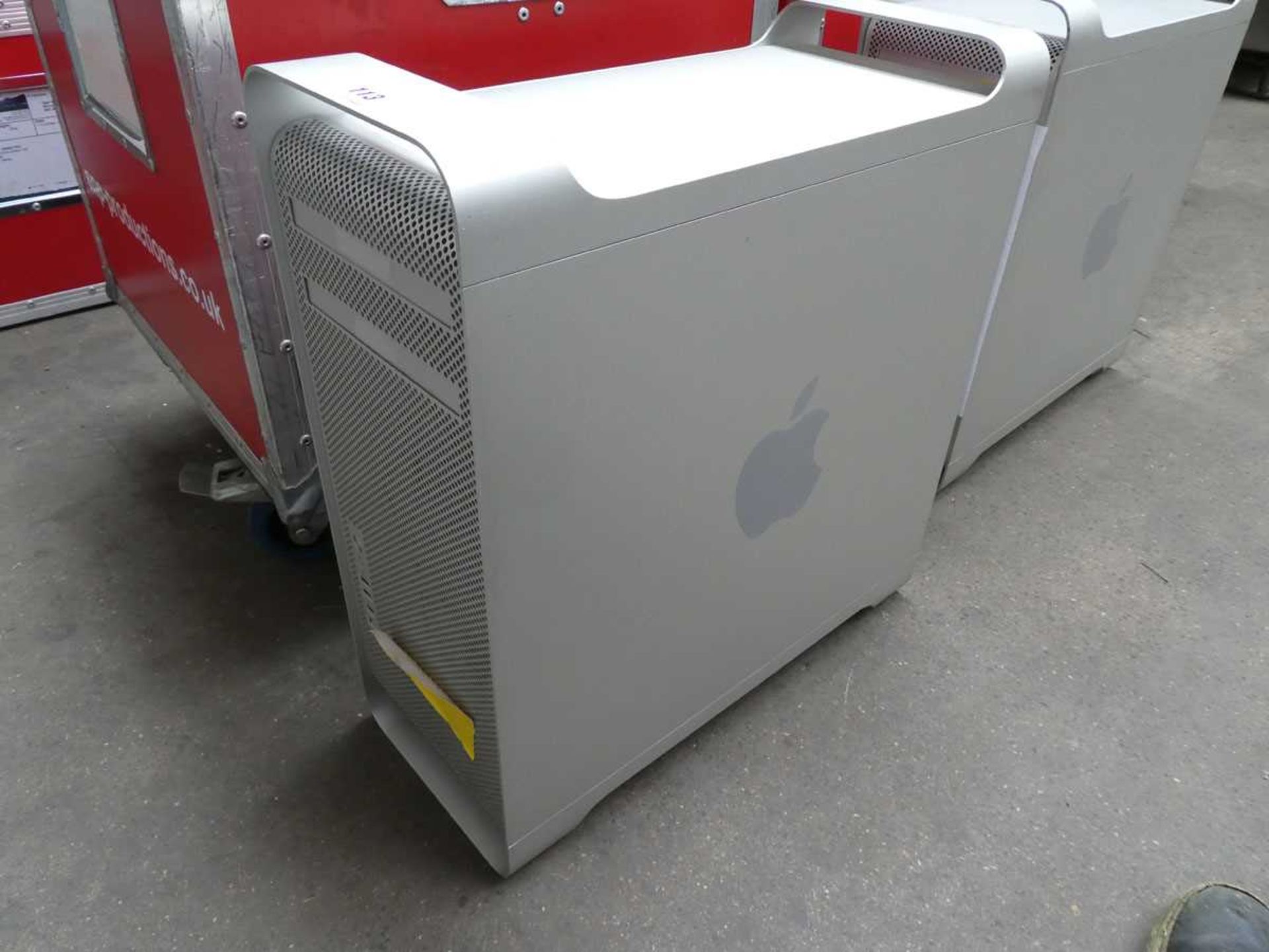 +VAT Apple Mac Pro 1.1 3.0G Quad Core Intel Xeon