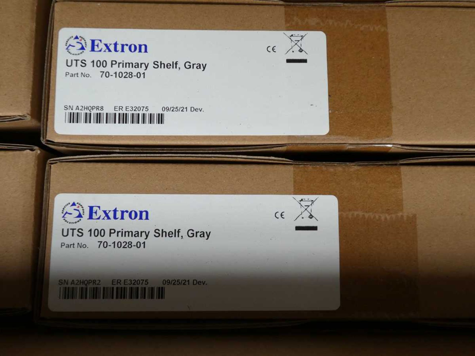 +VAT 16 boxed Extron UTS100 primary shelves in grey - Image 2 of 2