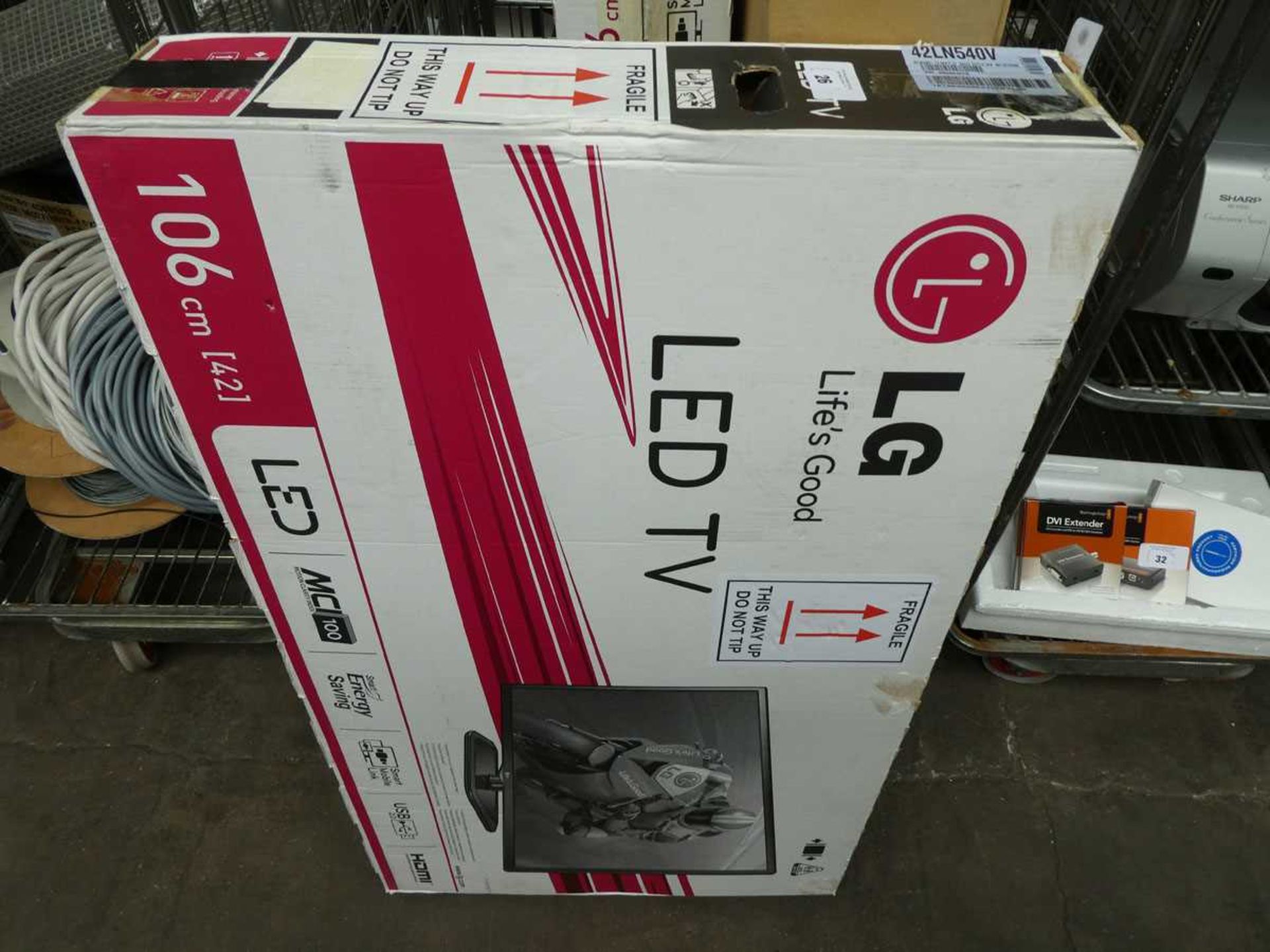 +VAT LG 42" LED TV with box, 42LN540V