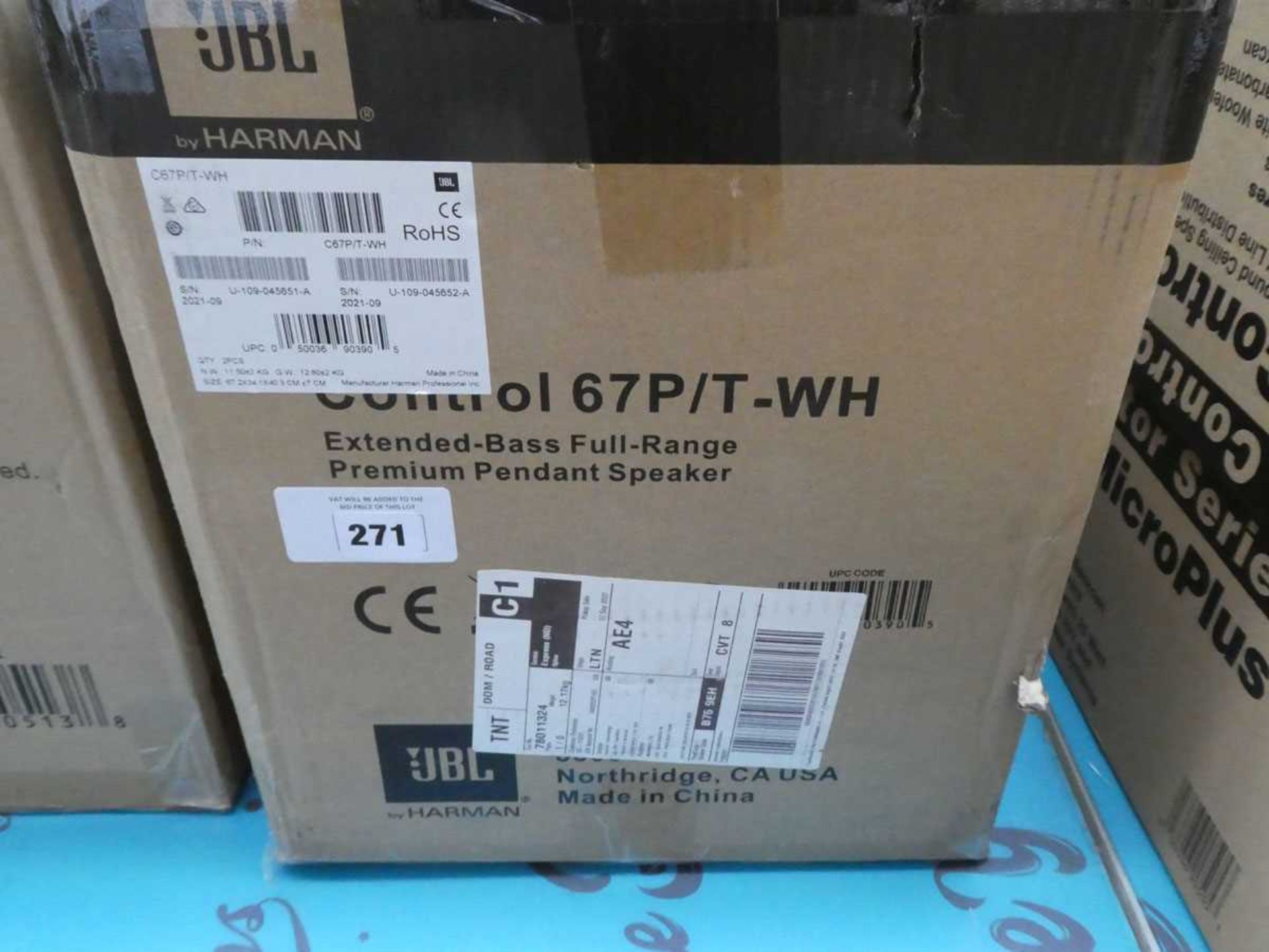 +VAT 1x JBL Control 67e/t WH extended base full-range premium pendant speaker with box - Image 2 of 2