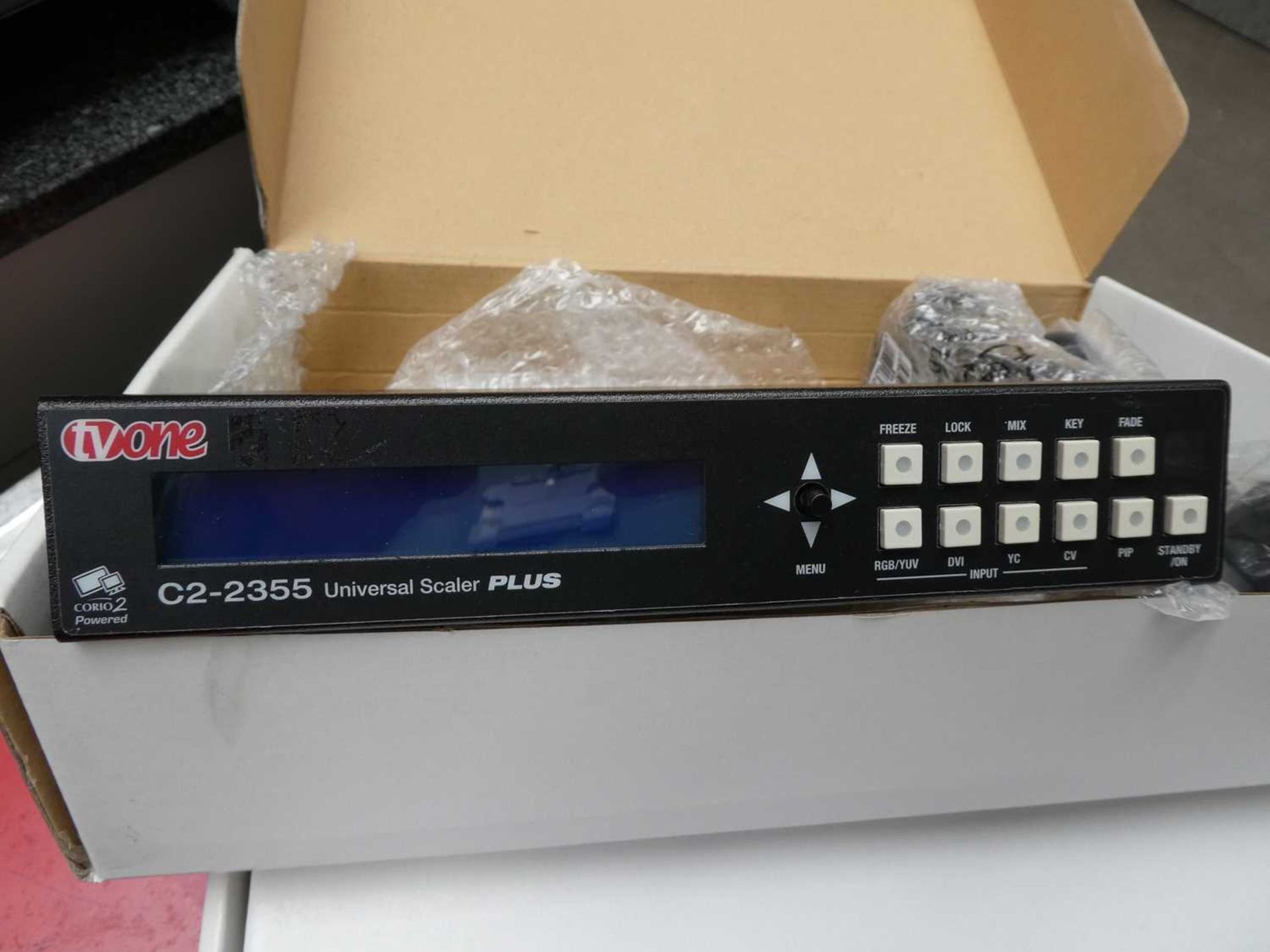 +VAT TVone C2-2355 Universal Scaler SDI plus with psu & box