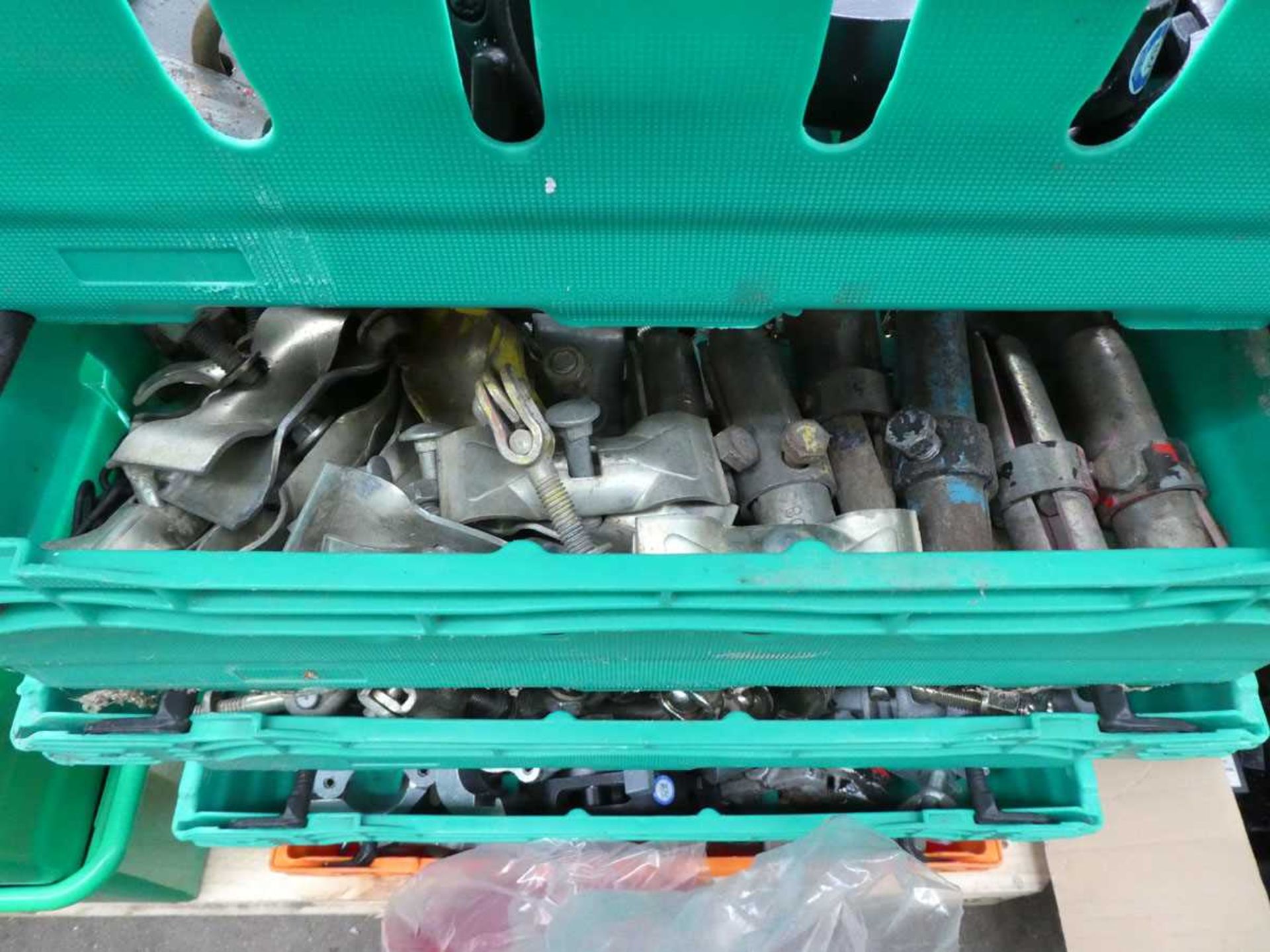 +VAT 5 trays of various fittings, scaffolding kits, tensioners and red strapping - Image 4 of 7