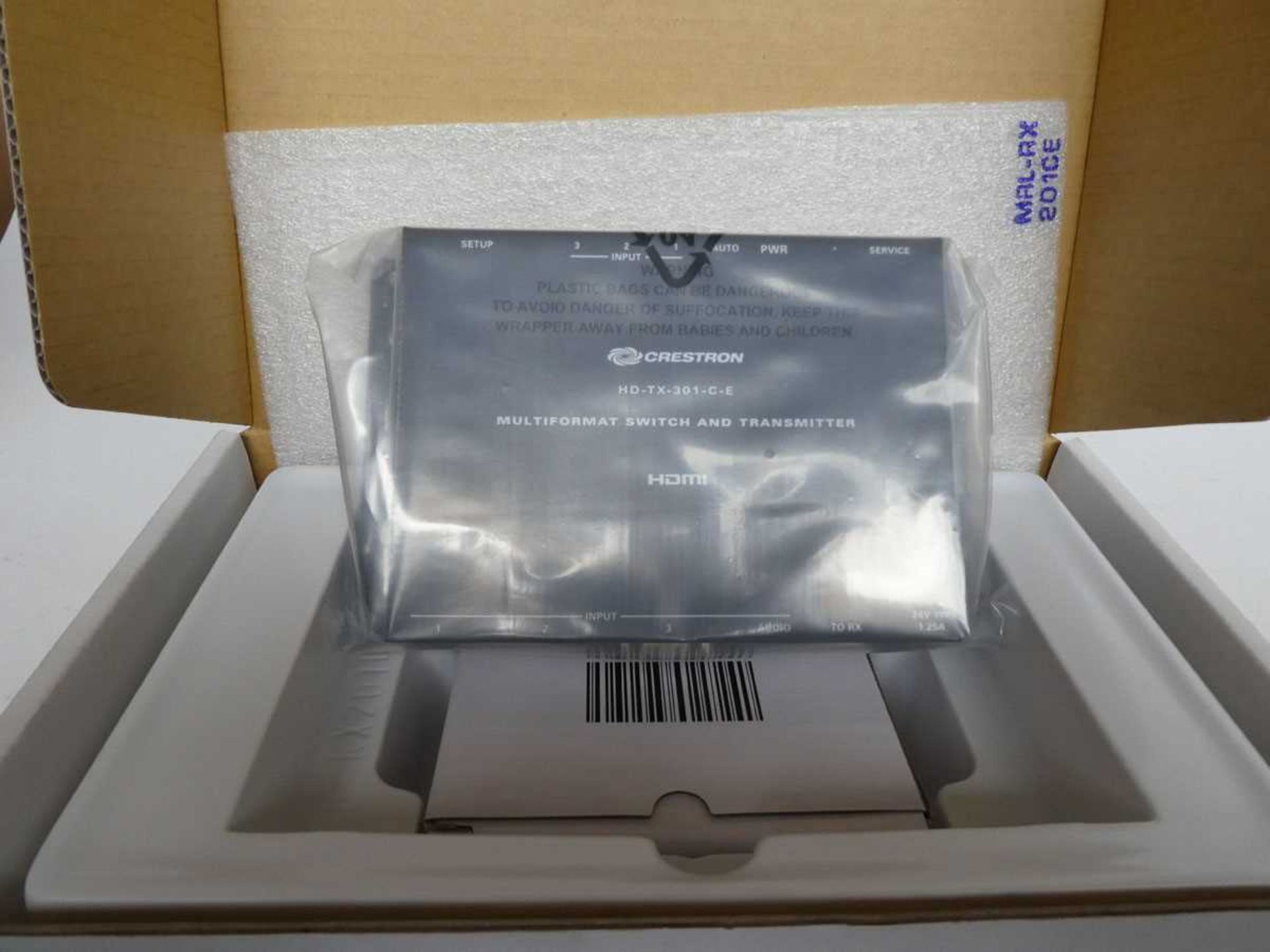 +VAT Crestron HD-TX-301-C-E Multiformat switch and transmitter, with power supply and box
