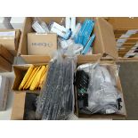 +VAT Mixed lot to include Crestron HD-RCx-101-C-E category cable receiver with PSU, various cable