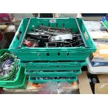 +VAT 5 trays of various fittings, scaffolding kits, tensioners and red strapping