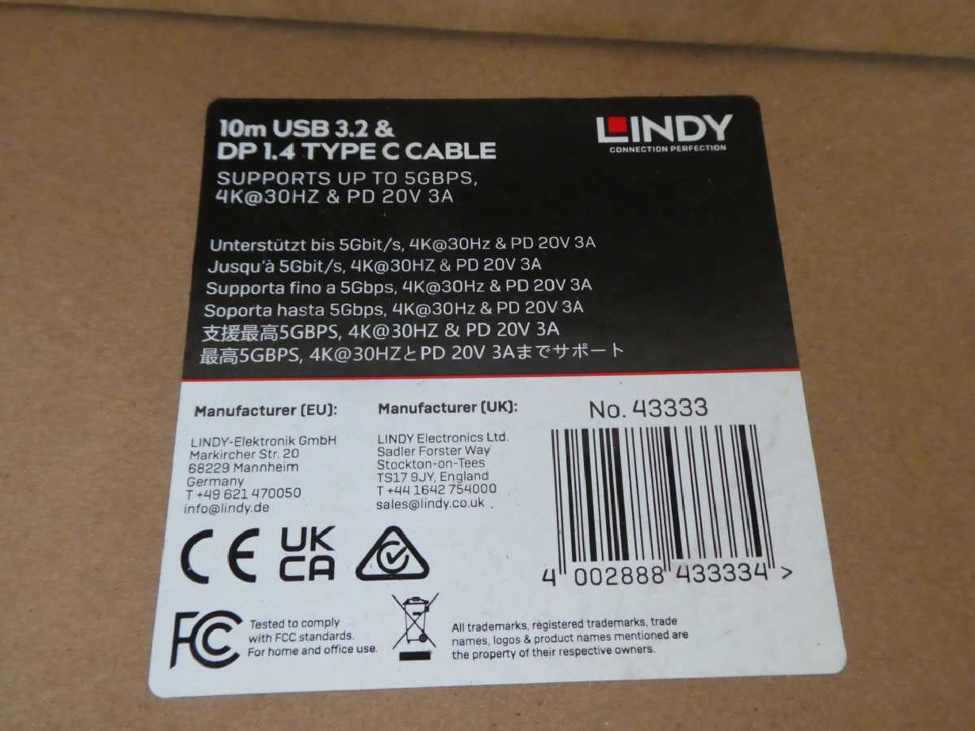 +VAT 2x Boxed Lindy cables, 1x USB 3.0 active optical cable 30m, and 1x 10m USB 3.2 and DP 1.4 - Image 2 of 3