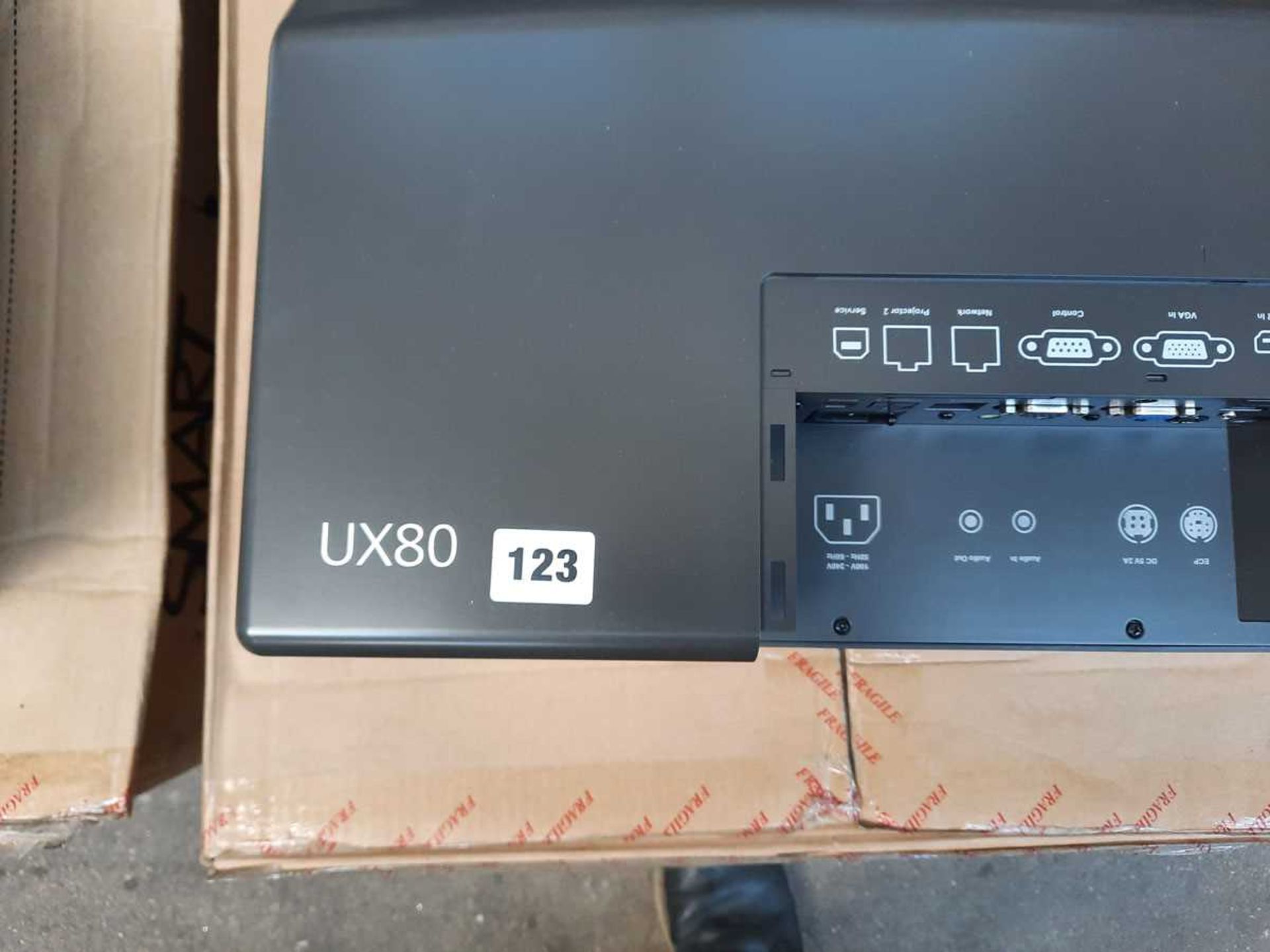 Smart UX80 interactive projector - Bild 2 aus 2