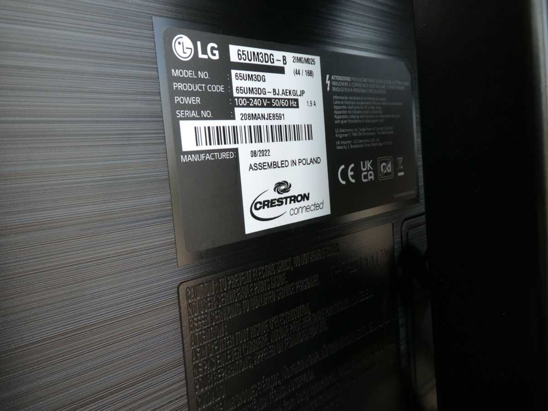 LG Model 65UM3DG 65" Digital Signage Display 4K UHD LED Monitor with detachable remote sensor, No - Image 2 of 2