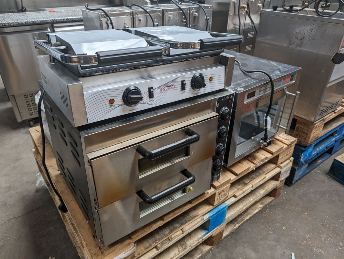 Commercial Catering Equipment – Customer Returns & Other