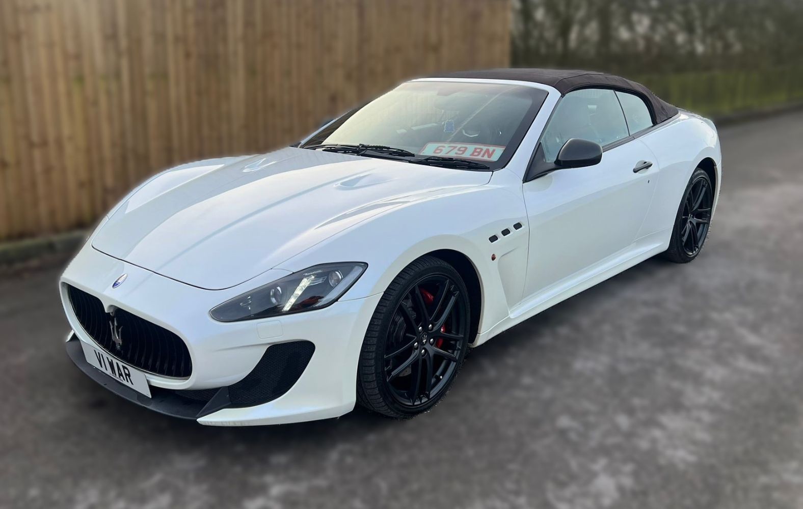 2013 MASERATI GRANCABRIO MC AUTO (49,000 miles)