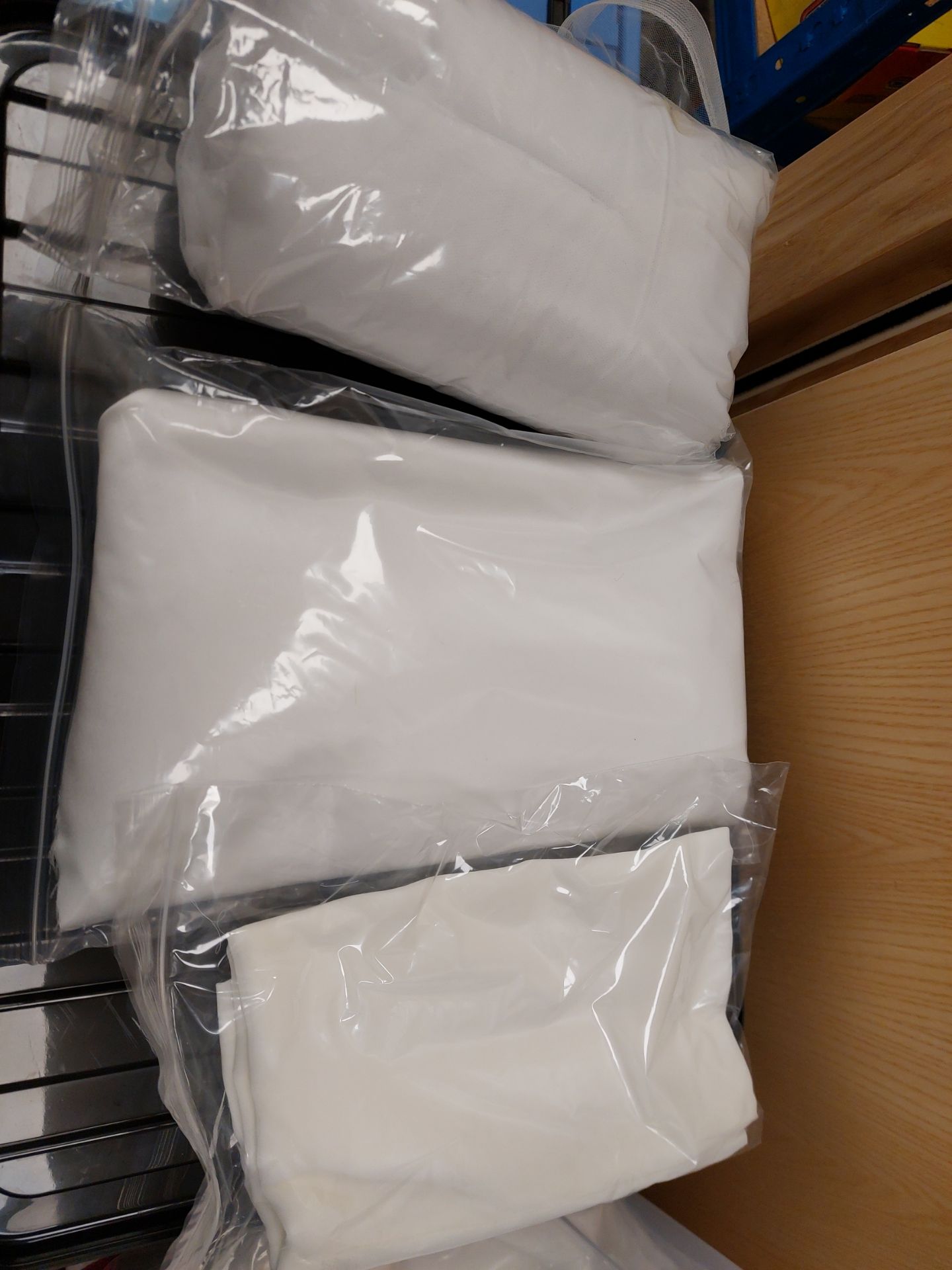 Quantity of Ivory Or White Fabric Bundles - Image 4 of 8