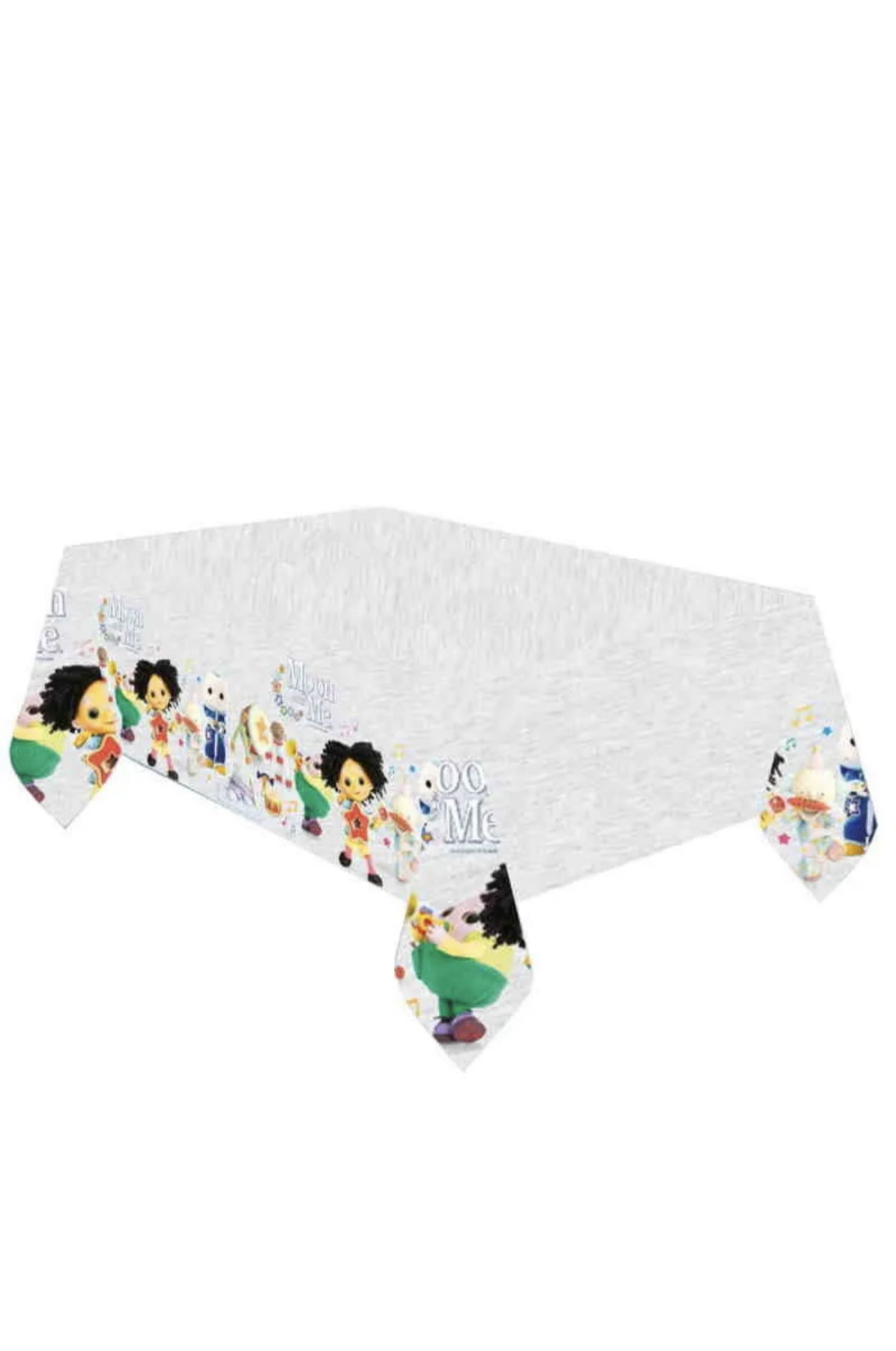 120x Brand new MOON AND ME TABLE COVERS