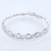 IGI Certified 14 K / 585 Leaf Design Designer Diamond Bracelet