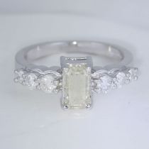 IGI Certified 14 K/585 White Gold Designer Solitaire Diamond Ring