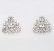 IGI Certified 18 K / 750 White Gold Diamond Earrings