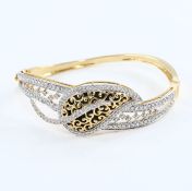 IGI Certified 14 K / 585 Yellow Gold Designer Diamond Bracelet