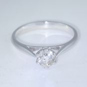 14 K / 585 White Gold solitaire Diamond Ring