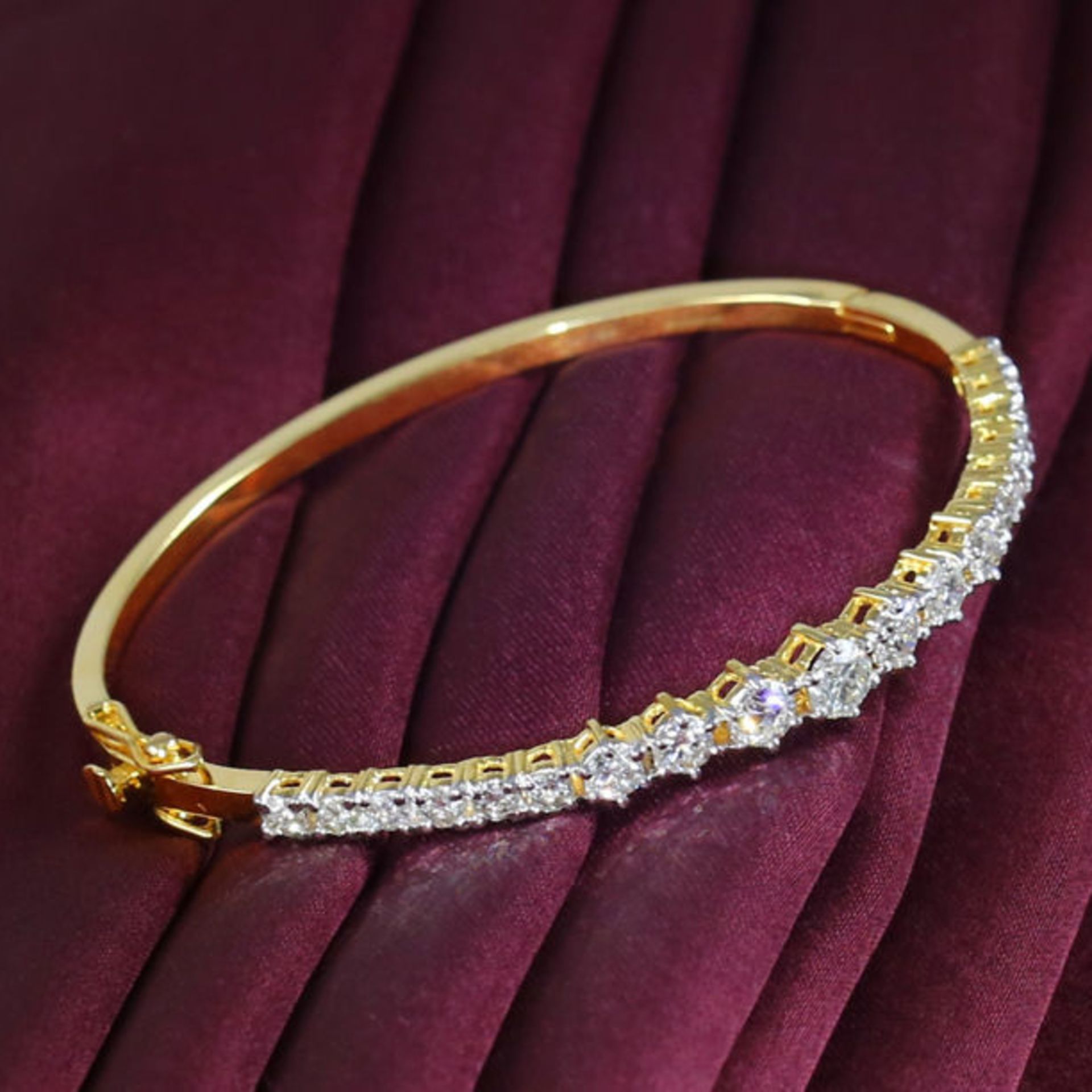 IGI Certified 14 K / 585 Yellow Gold Diamond Bracelet - Image 9 of 10