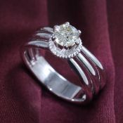14 K/ 585 White Gold Solitaire Diamond Ring