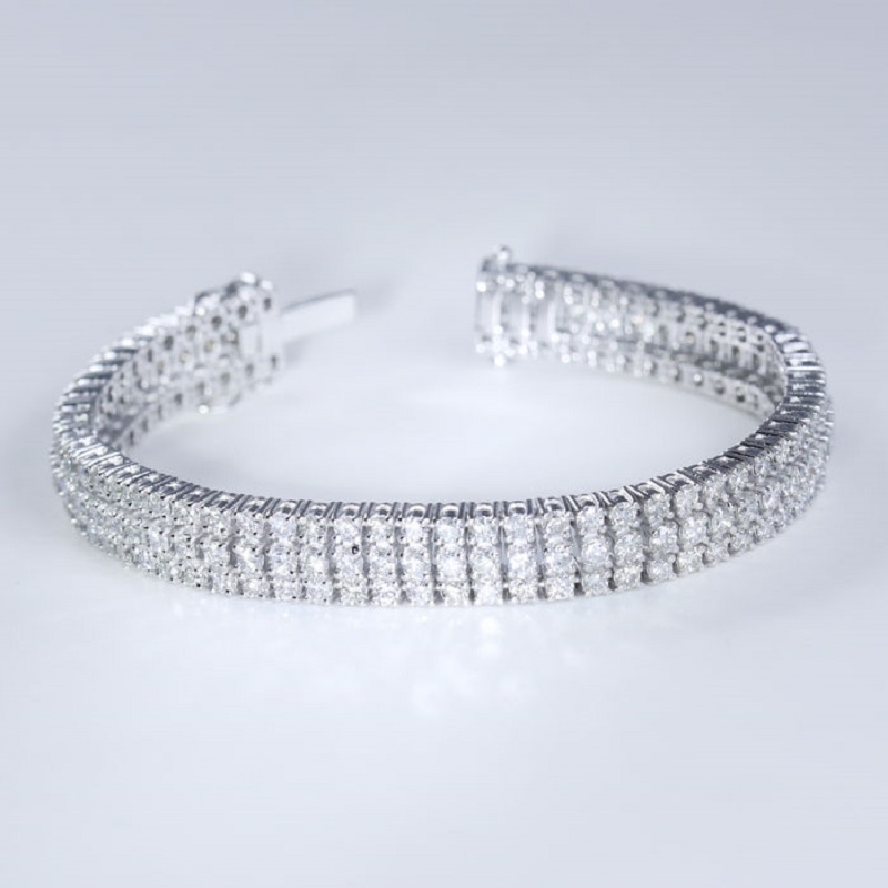 14 K /585 White Gold 3 Line Tennis Bracelet with 12.30 ct. Diamonds - Image 3 of 6