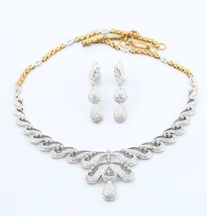 IGI Certified 14 K Diamond Necklace with Matching Diamond Earrings - Image 7 of 12