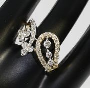 IGI Certified 18 K / 750 Yellow Gold Designer Diamond Ring