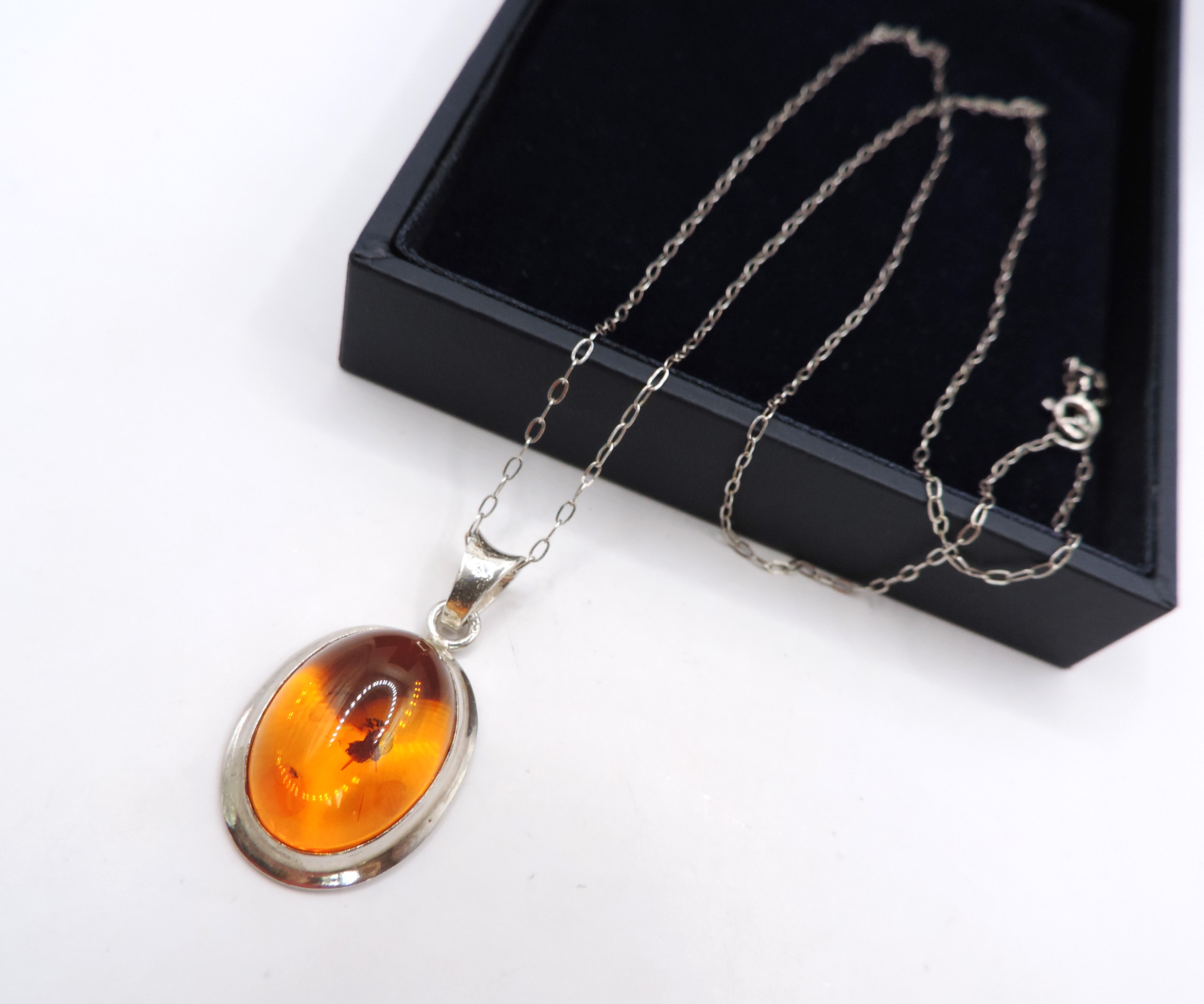 Sterling Silver Baltic Amber Pendant Necklace - Image 2 of 2