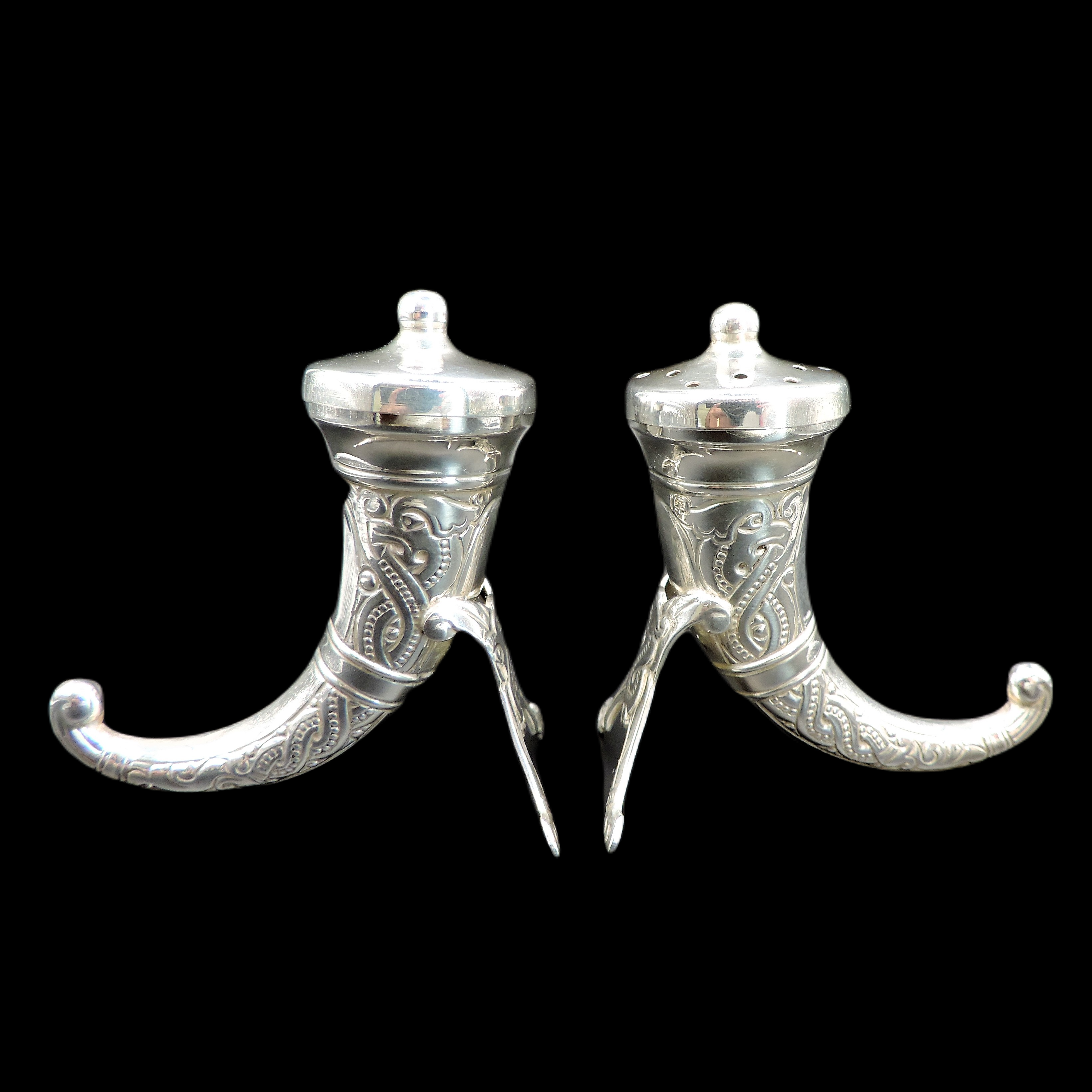 Norway Theodor Olsens Sterling Silver Viking Horns Cruet Set 35g c. 1920's - Image 3 of 10