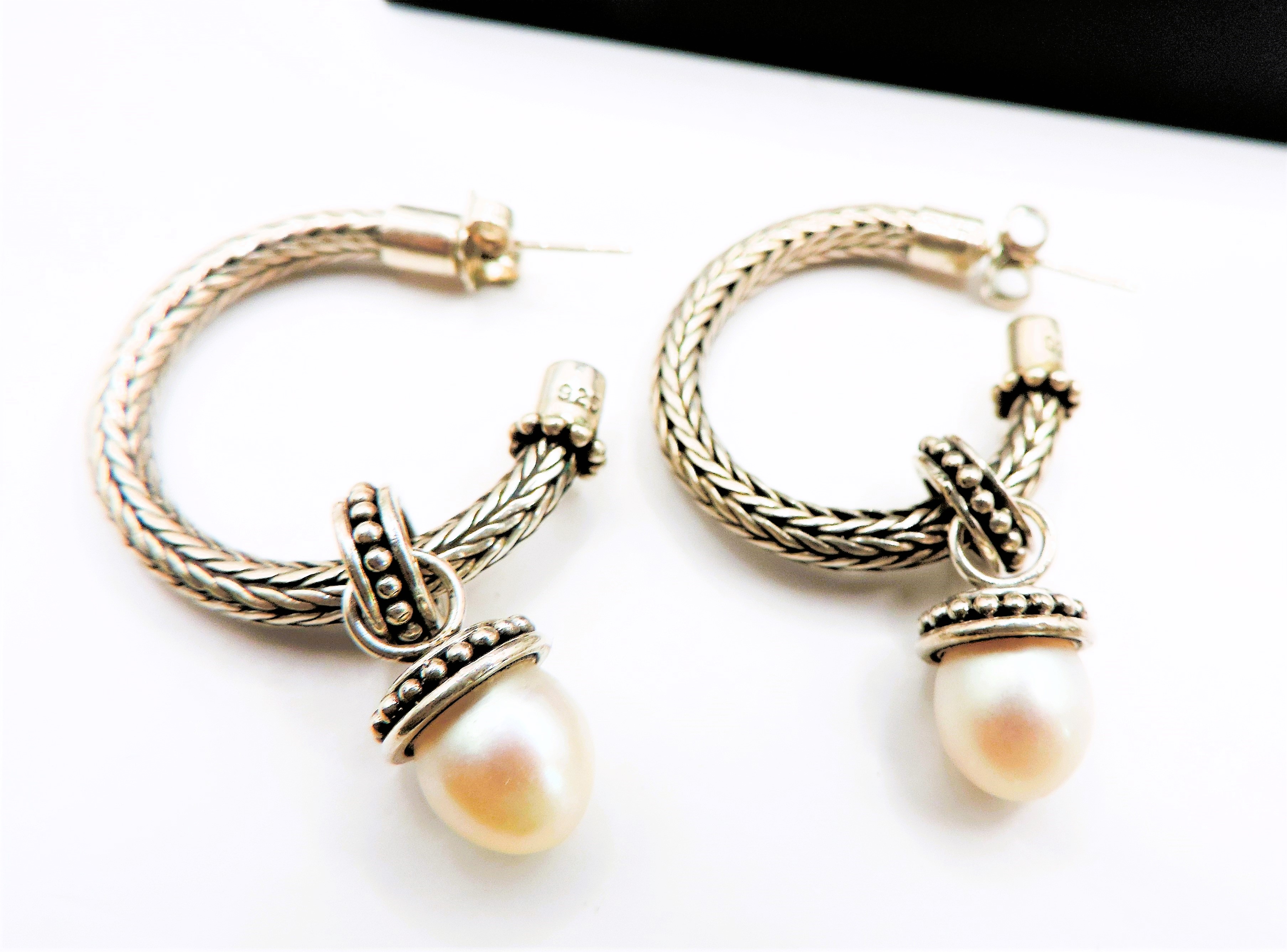 Sterling Silver Cultured Pearl Hoop Earrings New with Gift Pouch - Image 2 of 3