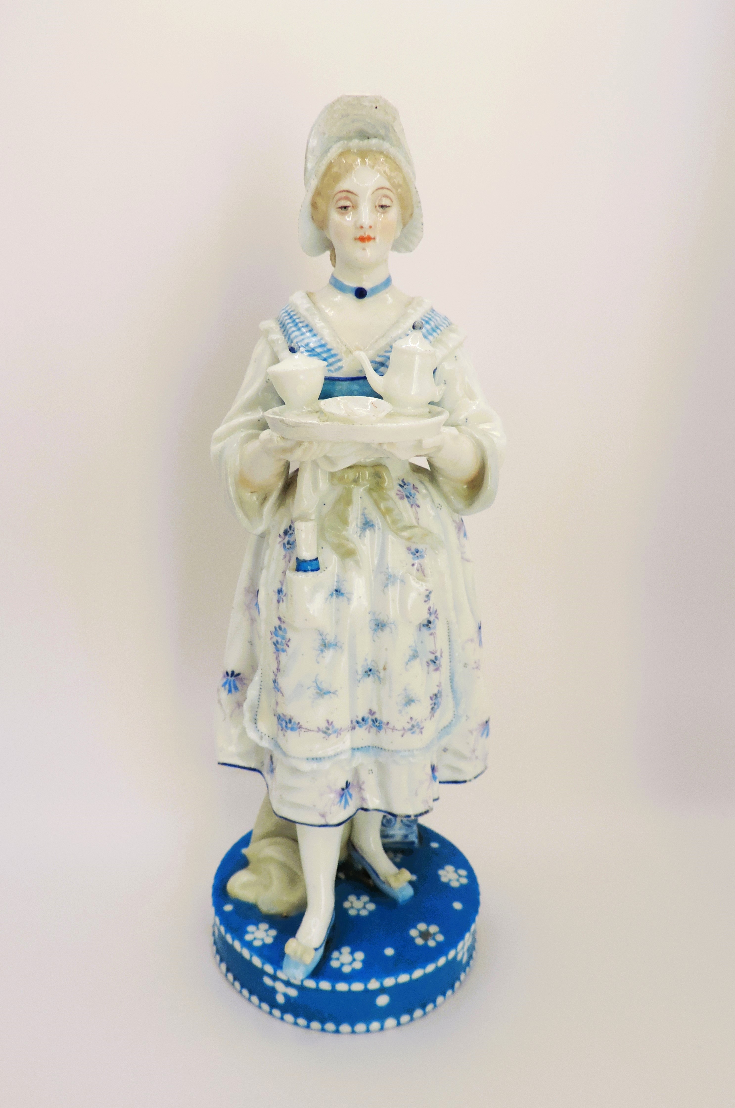 Antique Vion & Baury French Porcelain Figurine Lady with Tea Tray - Image 7 of 7